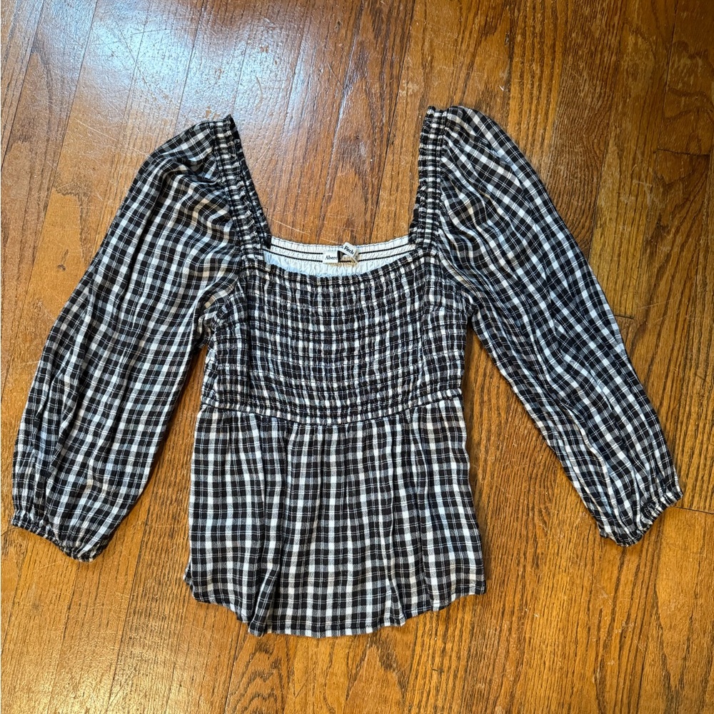 Abercrombie Gingham 3 quarter length sleeve top